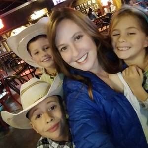 Meet your Posher, Katie